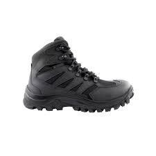 BOTA INVICTUS PRETA